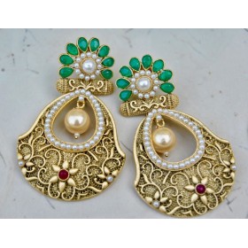 Antique Pearl Green Flower Earrings